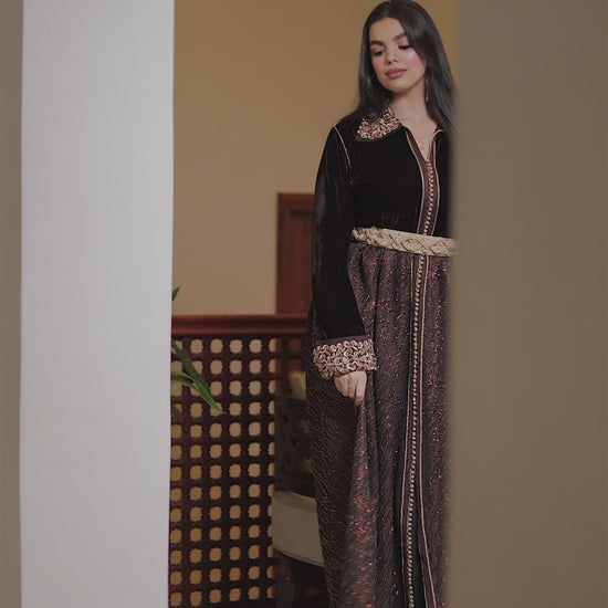 Video showcasing the luxurious drape and sparkle of the GAZAL brown velvet caftan.